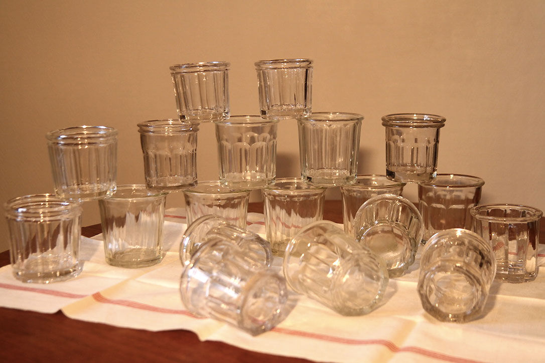 Set of 19 old jam jars