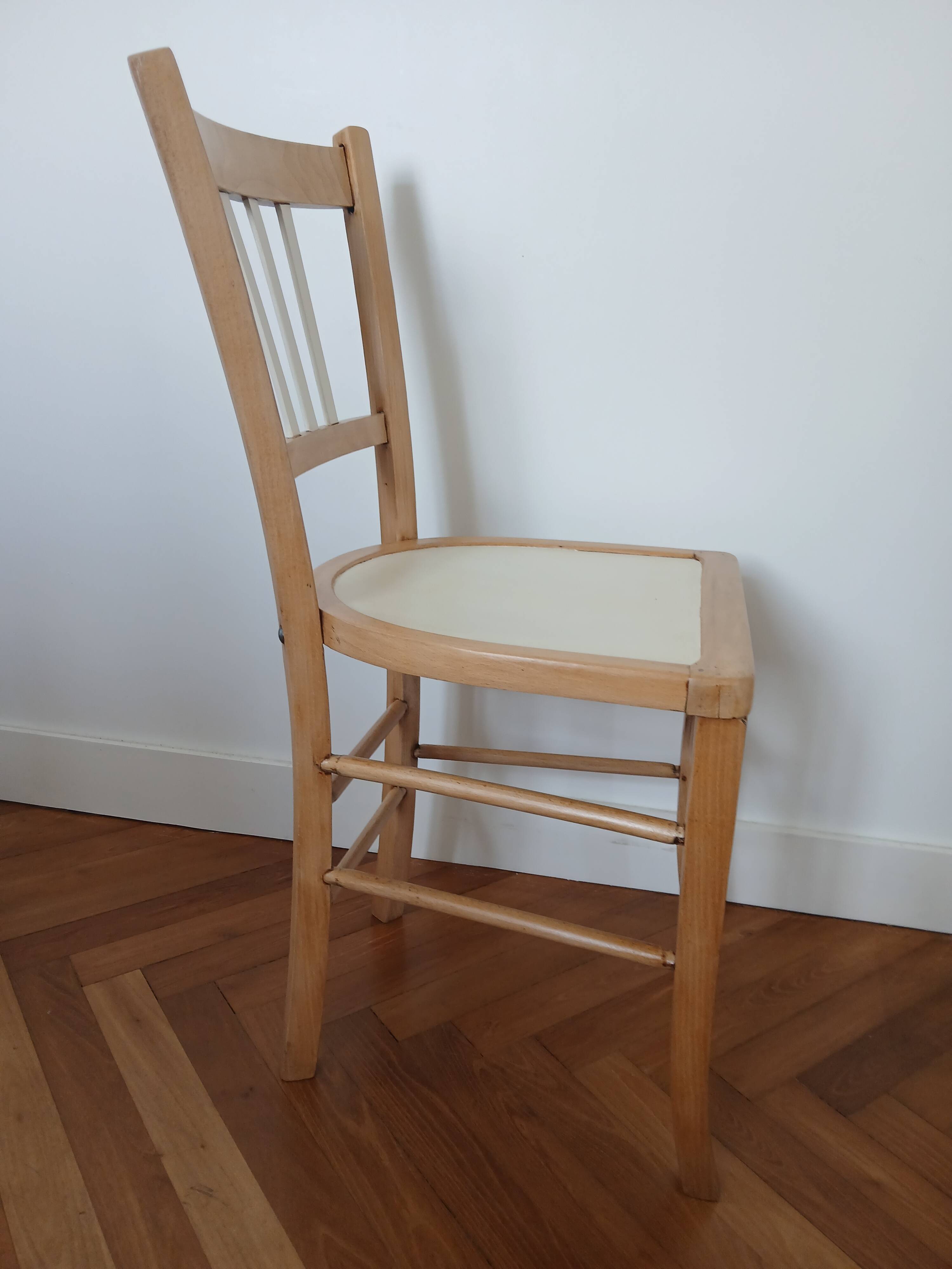 Refurbished wooden chair in beige porcelain