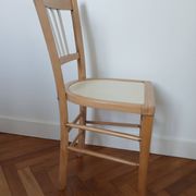 Chaise bois relookée beige porcelaine