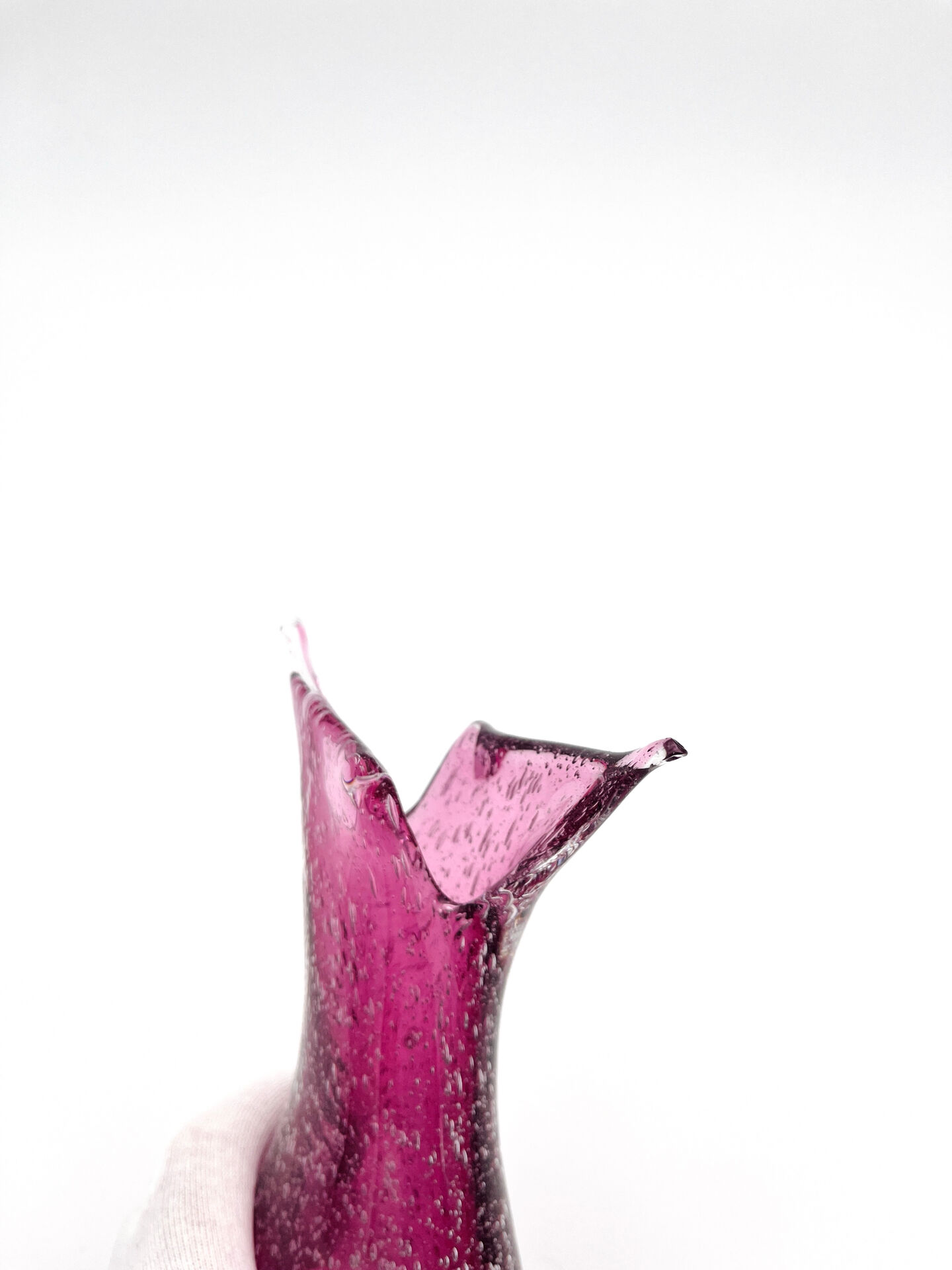 Vase signé Formia - Murano - Sommerso & Bullicante violet - 1970