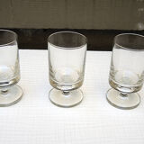 3 anciens verres à pied en verre transparent