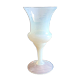 Vase coupe en opaline