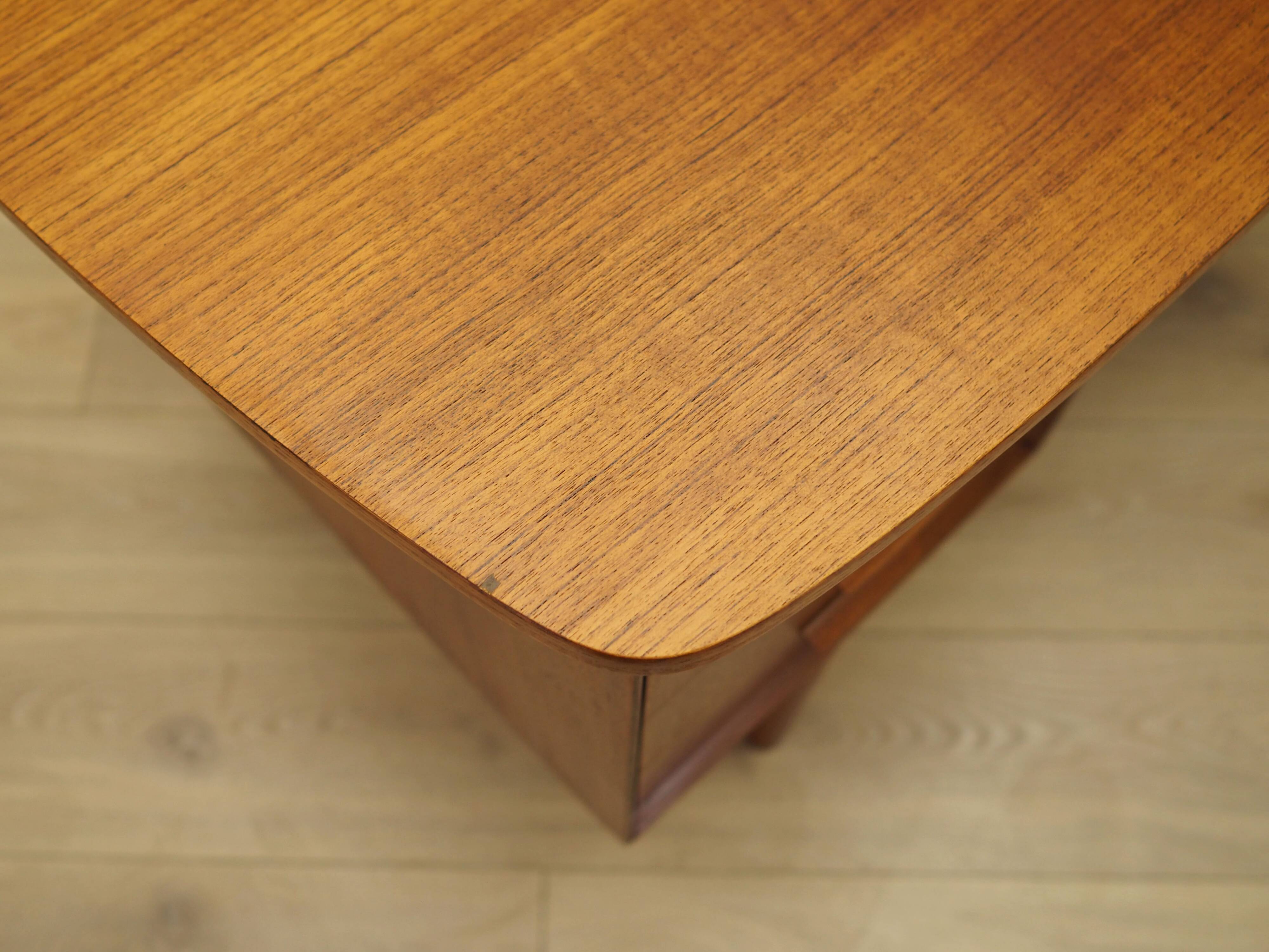 Teak desk, Danish design, 1970s, designer: H.P. Hansen, manufacturer: Rande