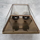 Wall sconce in brass and glass