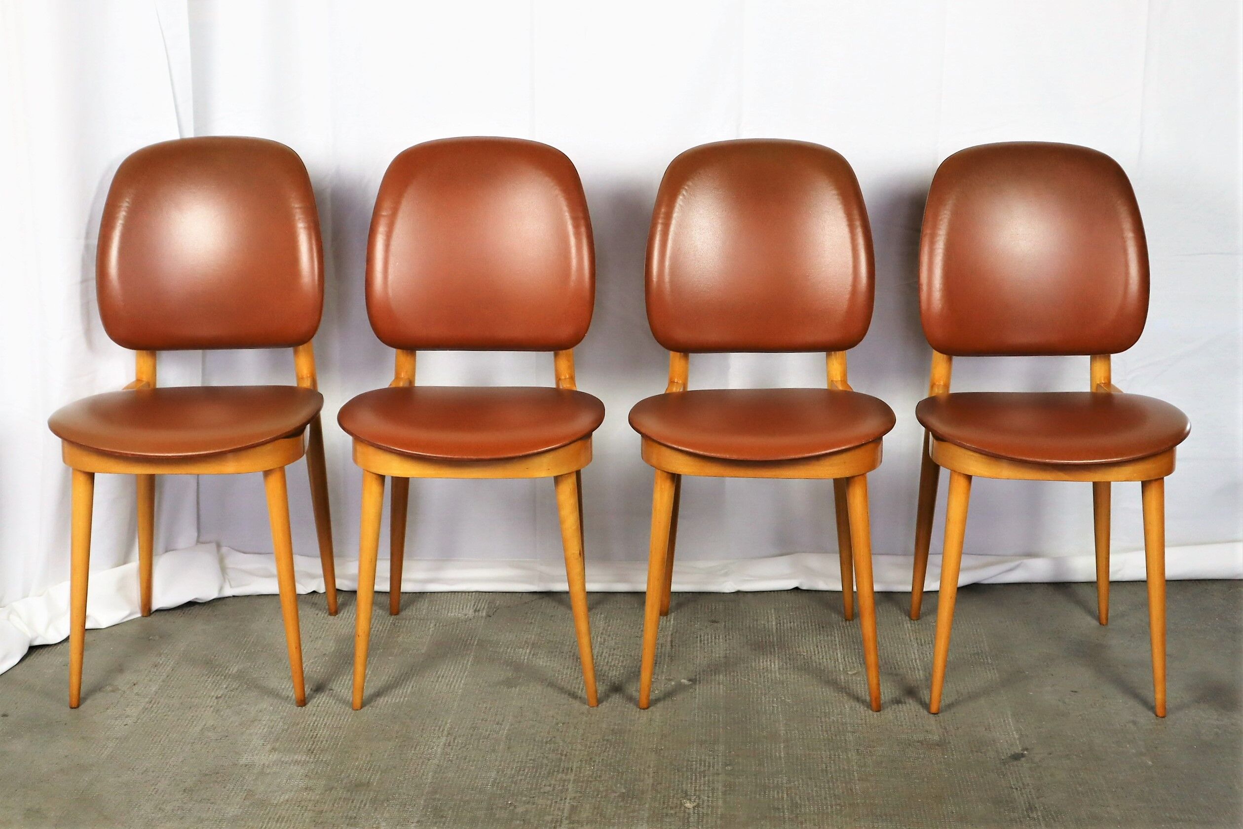 4 Chaises de Baumann, modèle Pégase, 1960