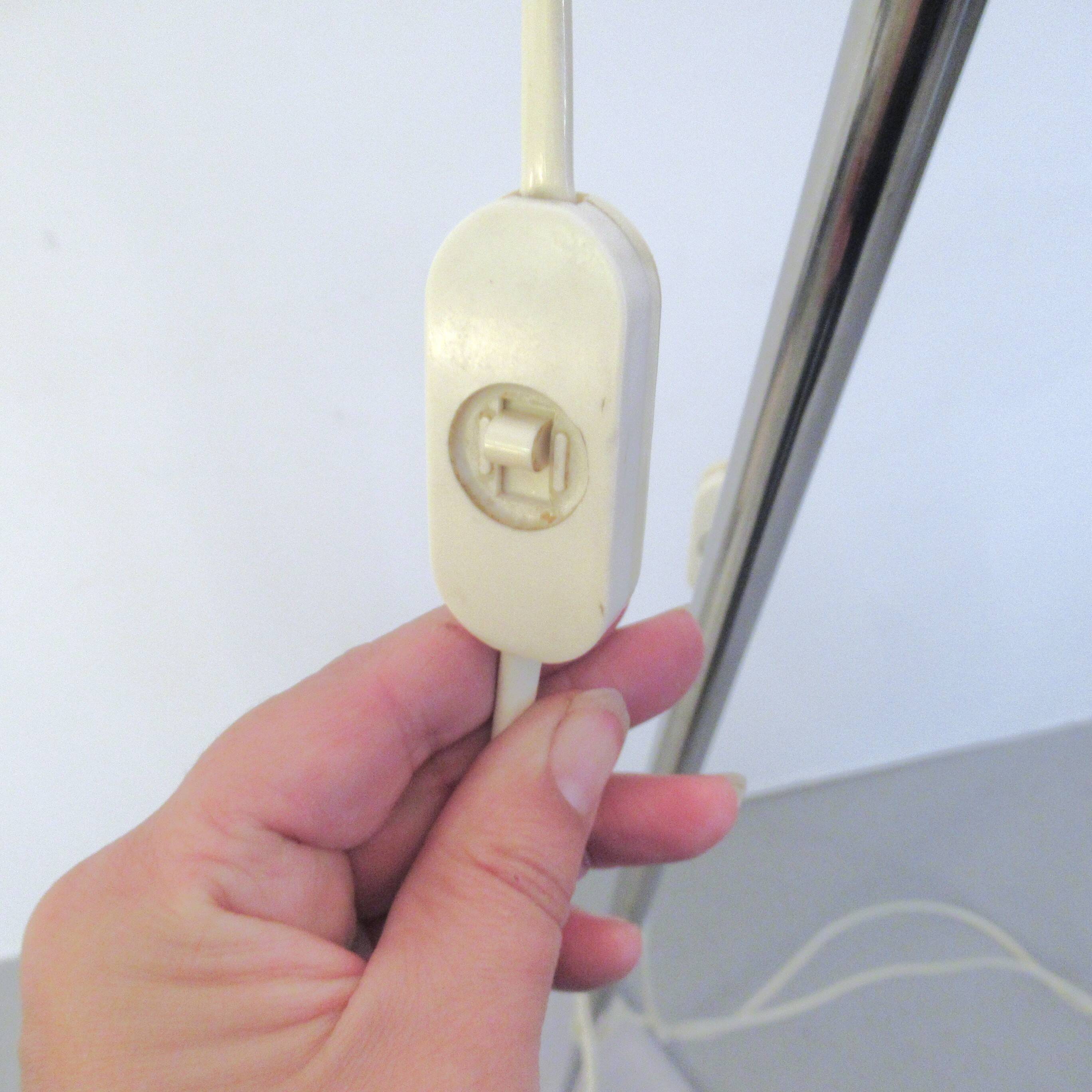 Lampadaire chromé Années 70