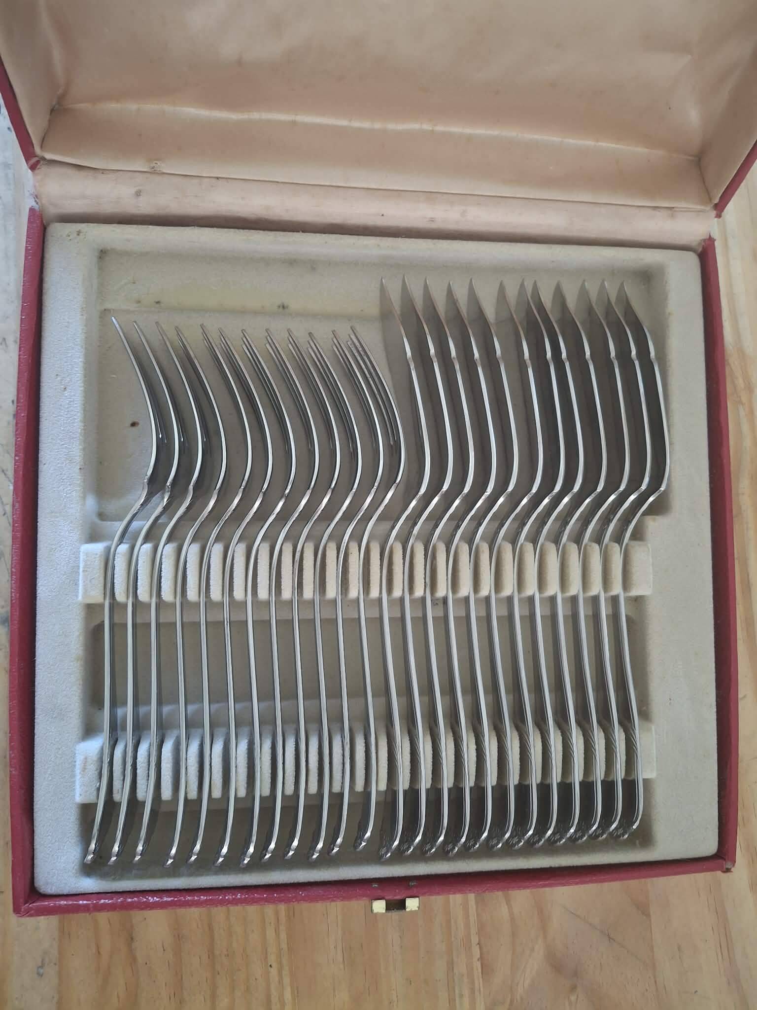Guy Degrenne cutlery set - fish service with original box