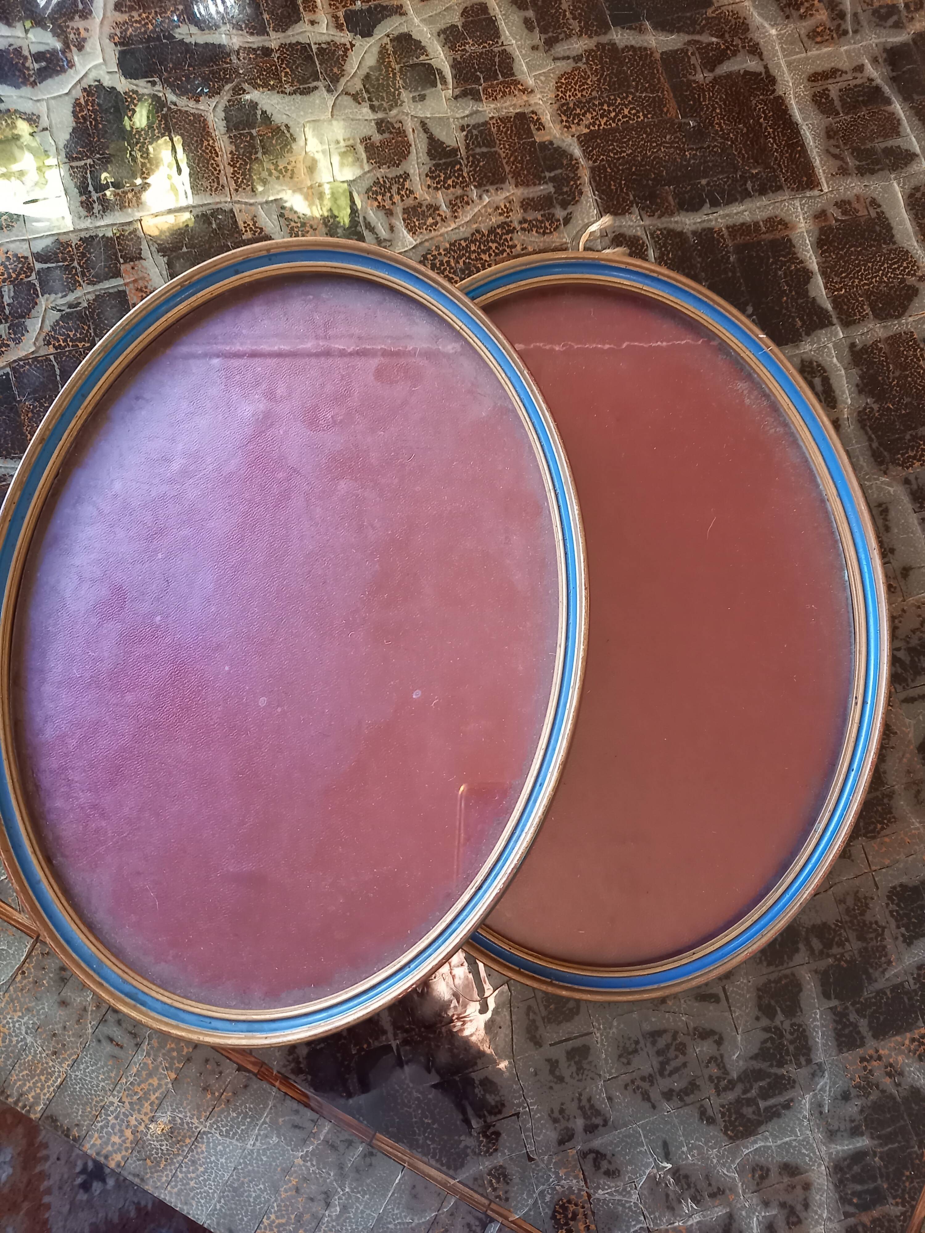 Lot 2 oval frames style art deco vintage