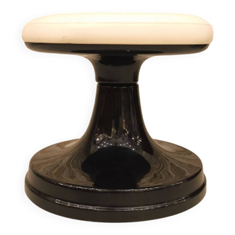 Large tulip stool/ottoman, 1970s design.