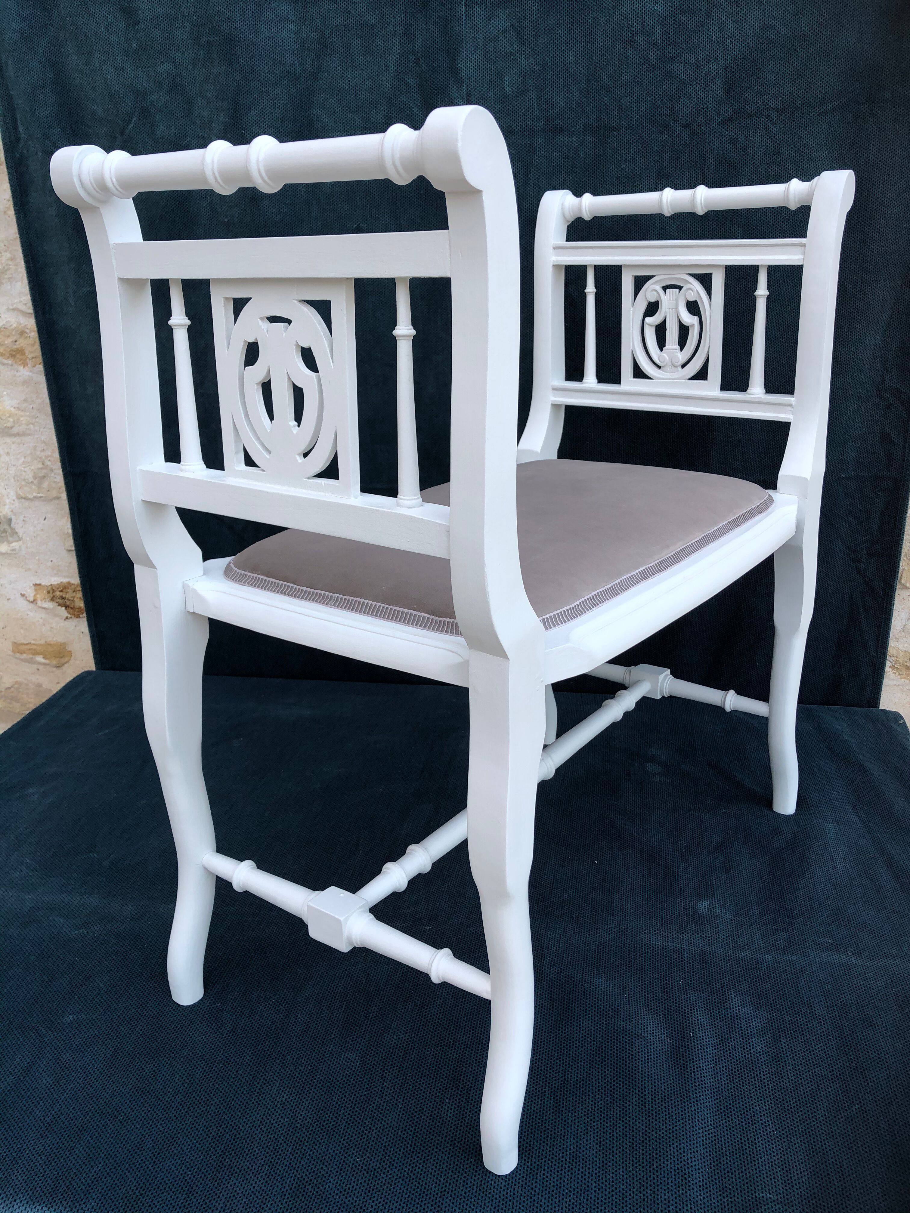 Banquette bout de lit dans l'esprit shabby chic