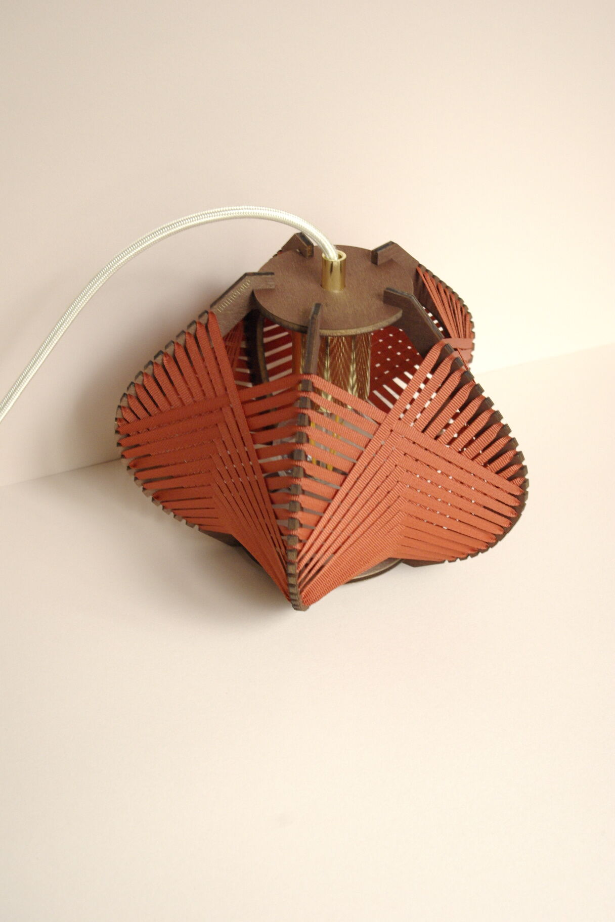 Woven brick walkman / Made in France / Made to order / to install