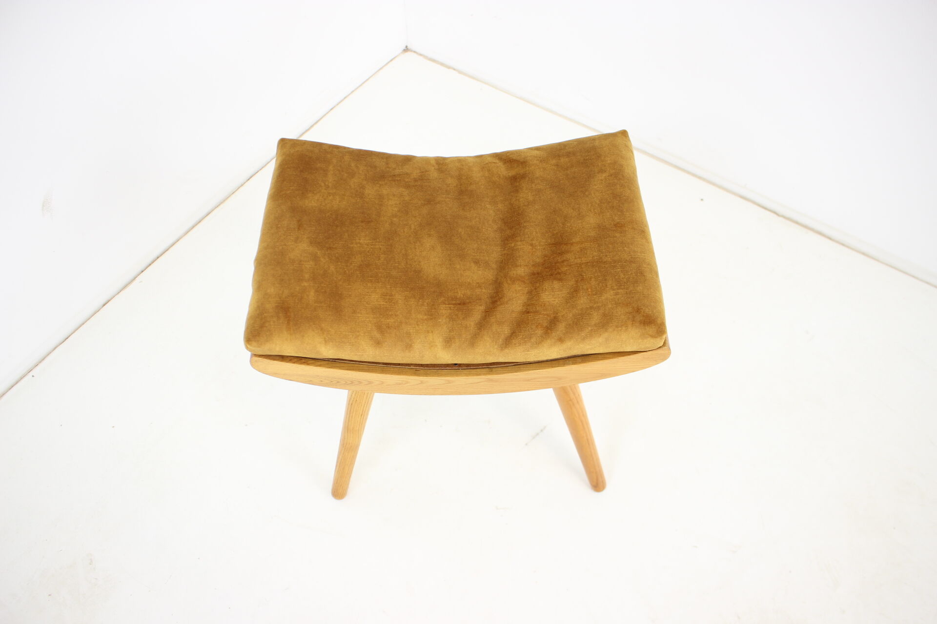 Midcentury Wooden Stool or Footstool/ ULUV, 1960s, Czechoslovakia