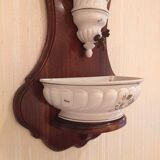 Hand-painted earthenware fountain from Moustiers