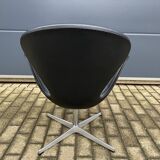 Original black leather Fritz Hansen Swan chair Topstaat!