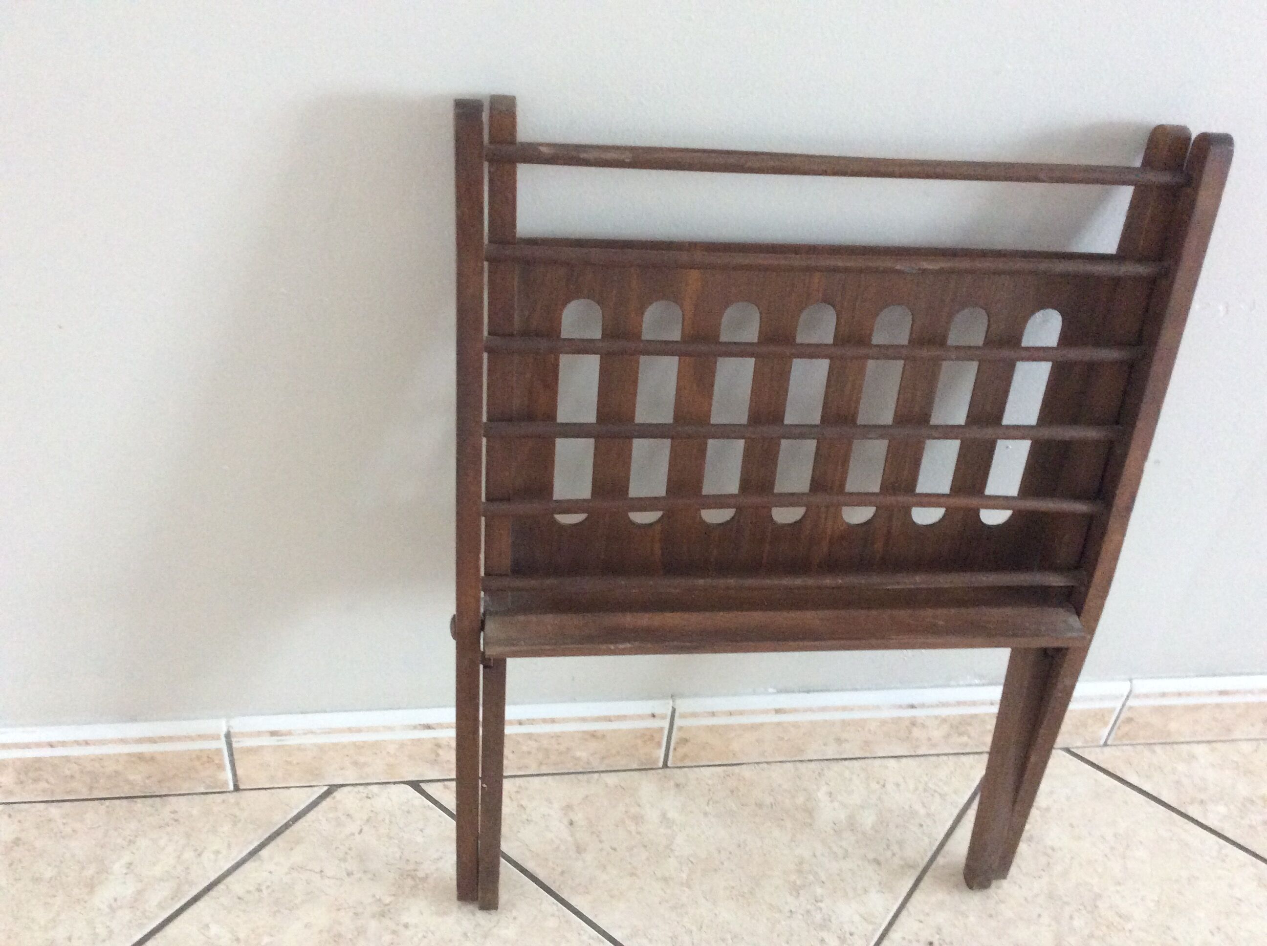 Vintage magazine holder