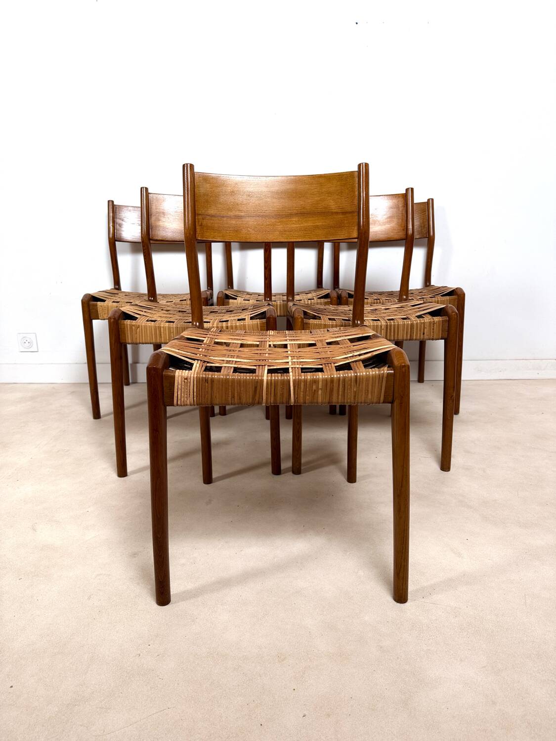 Set of 6 Gessef chairs model "Havana"