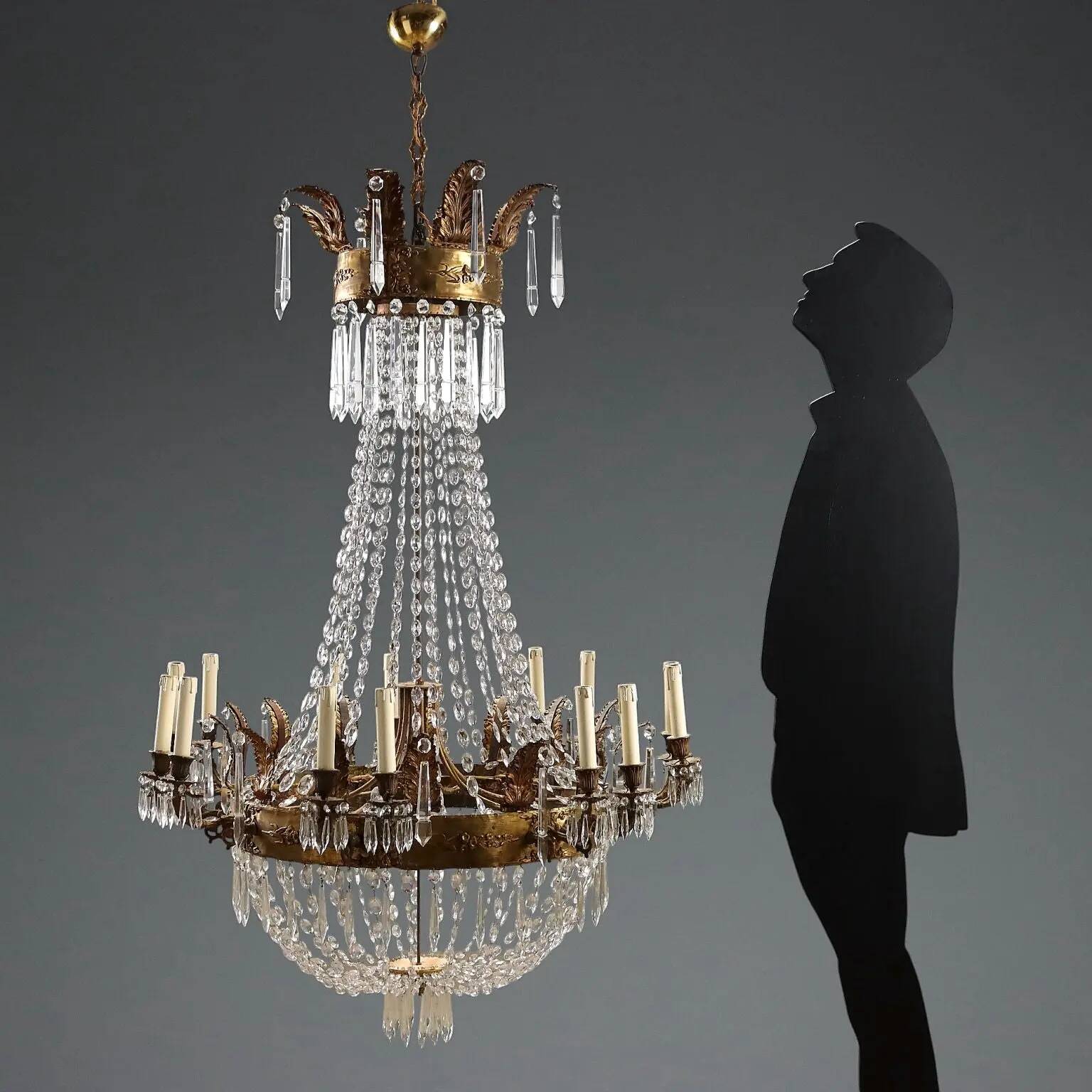 Lustre ancien en forme de ballon en métal doré et verre, XIXe siècle