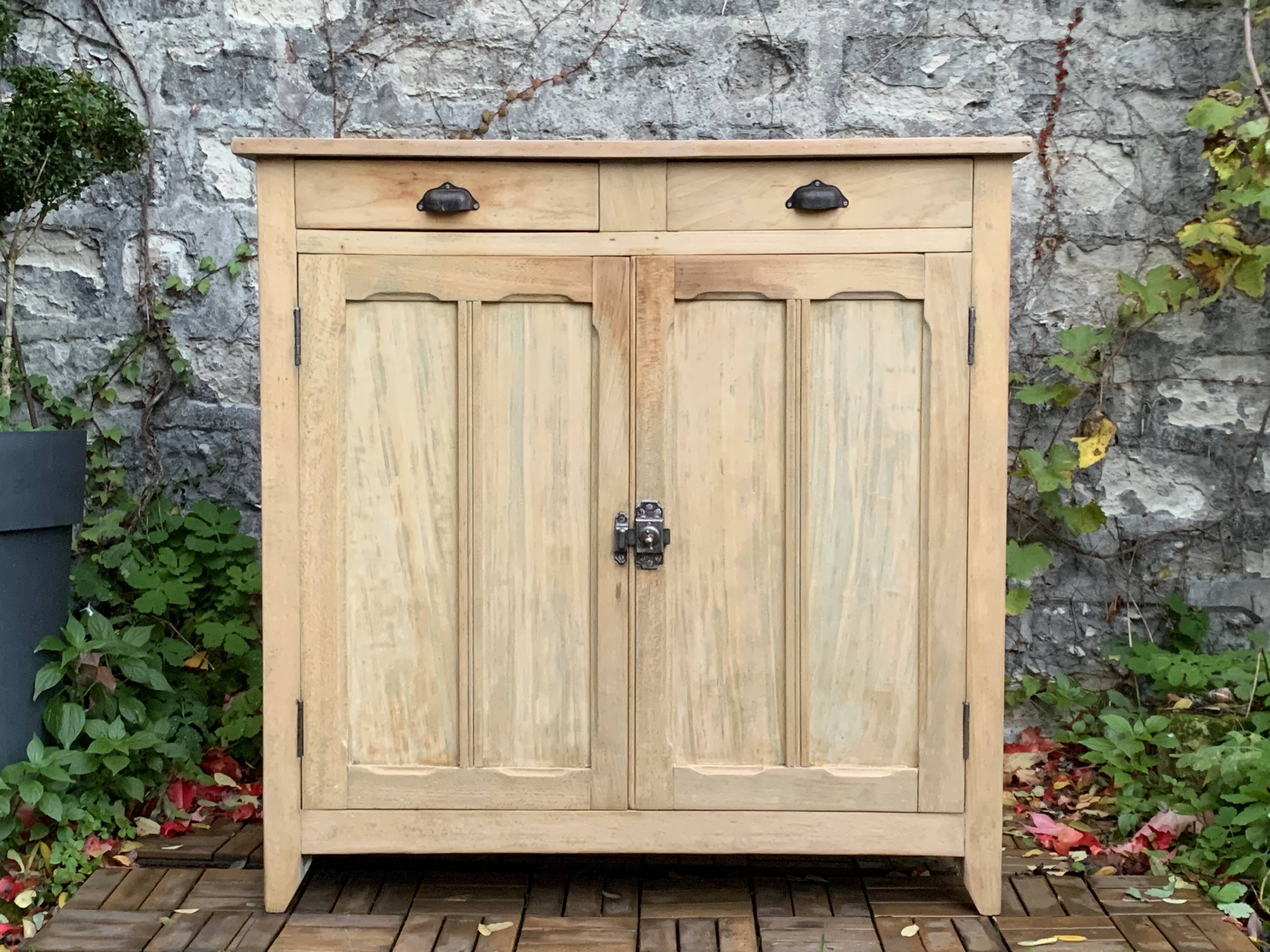 Buffet parisien ancien bois brut
