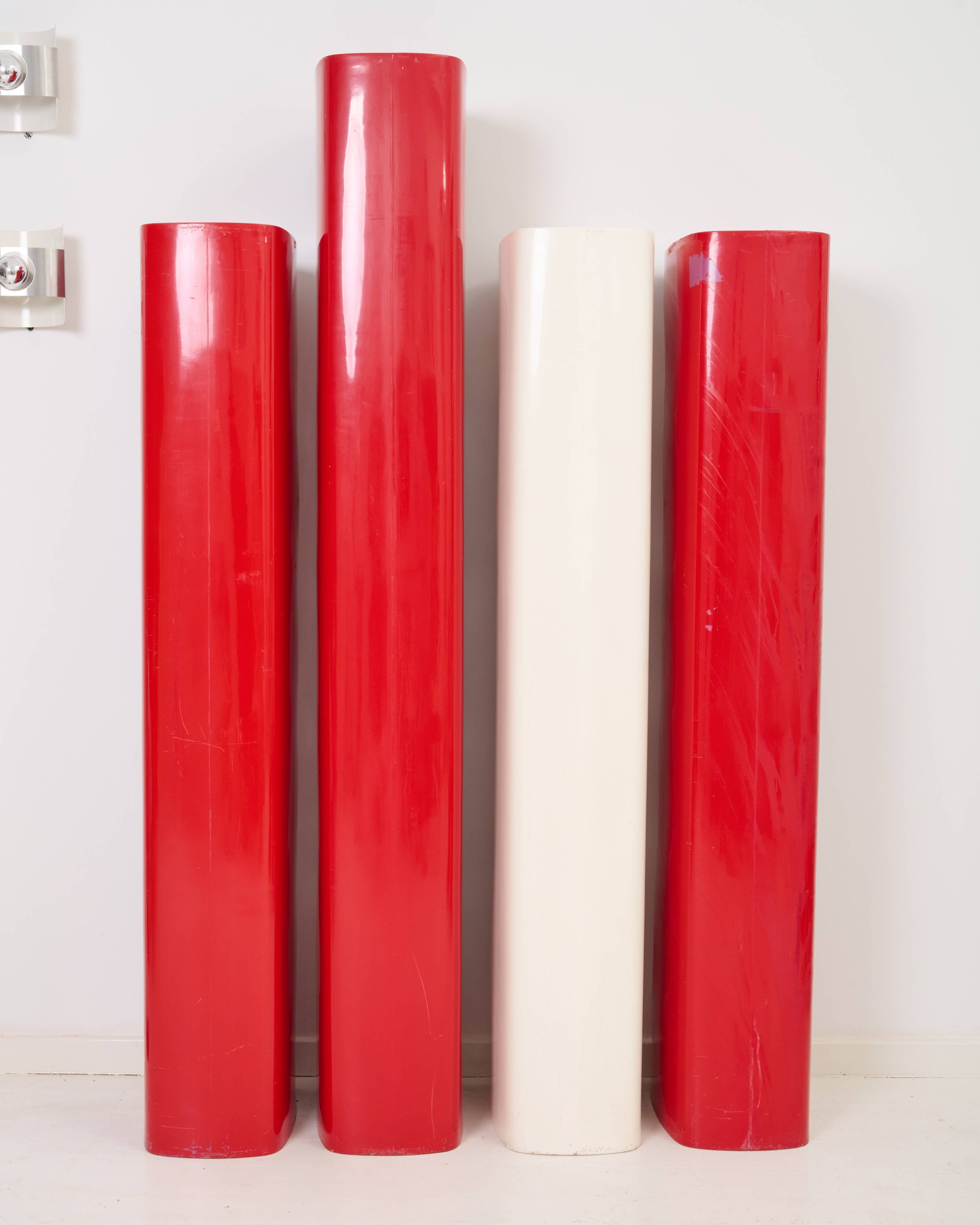 Red "Totem" column, Valeric Doubroucinskis, Rodier 1970s