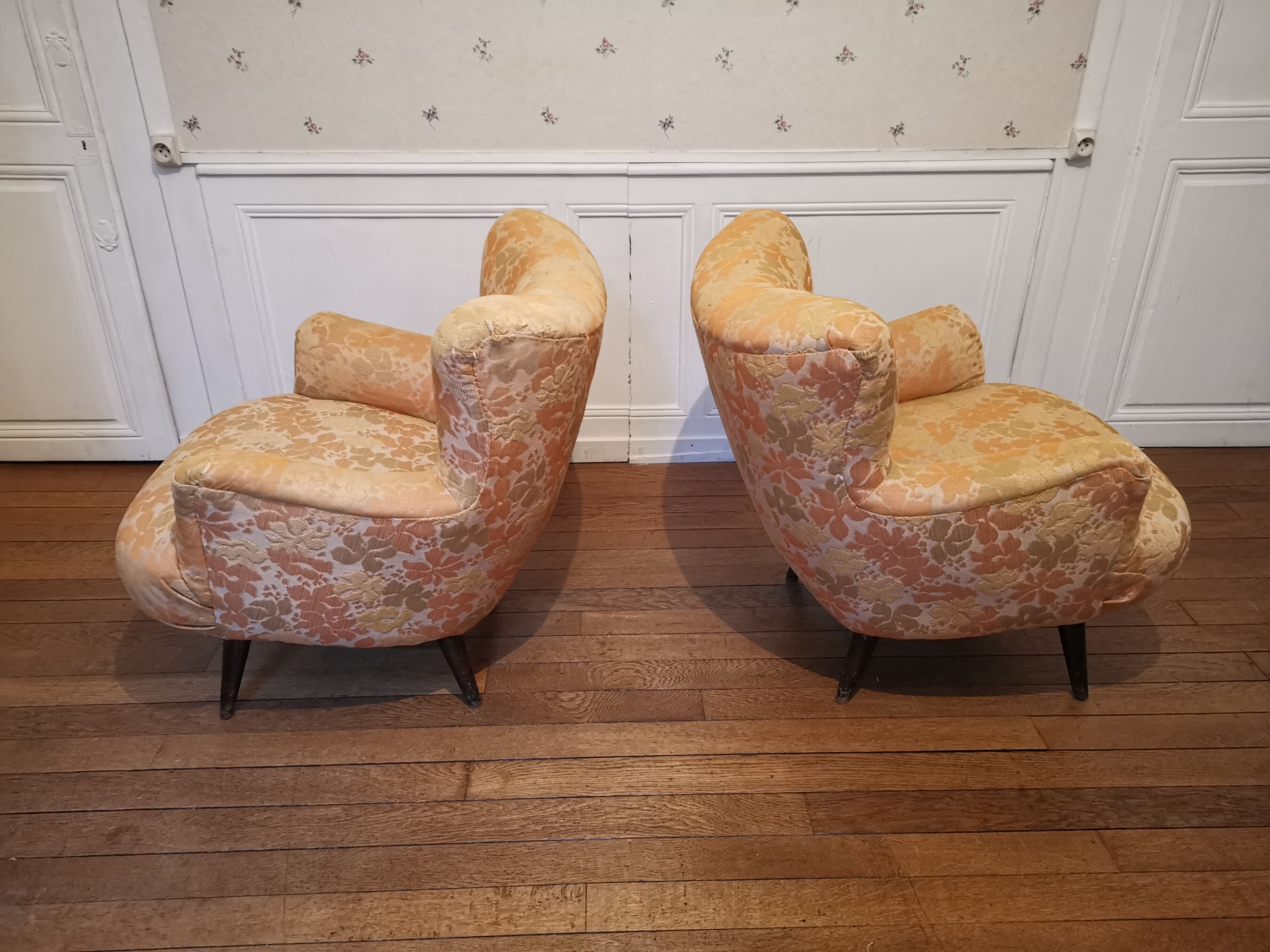 Couch sofa Club Wing EGG flesh organic year 50