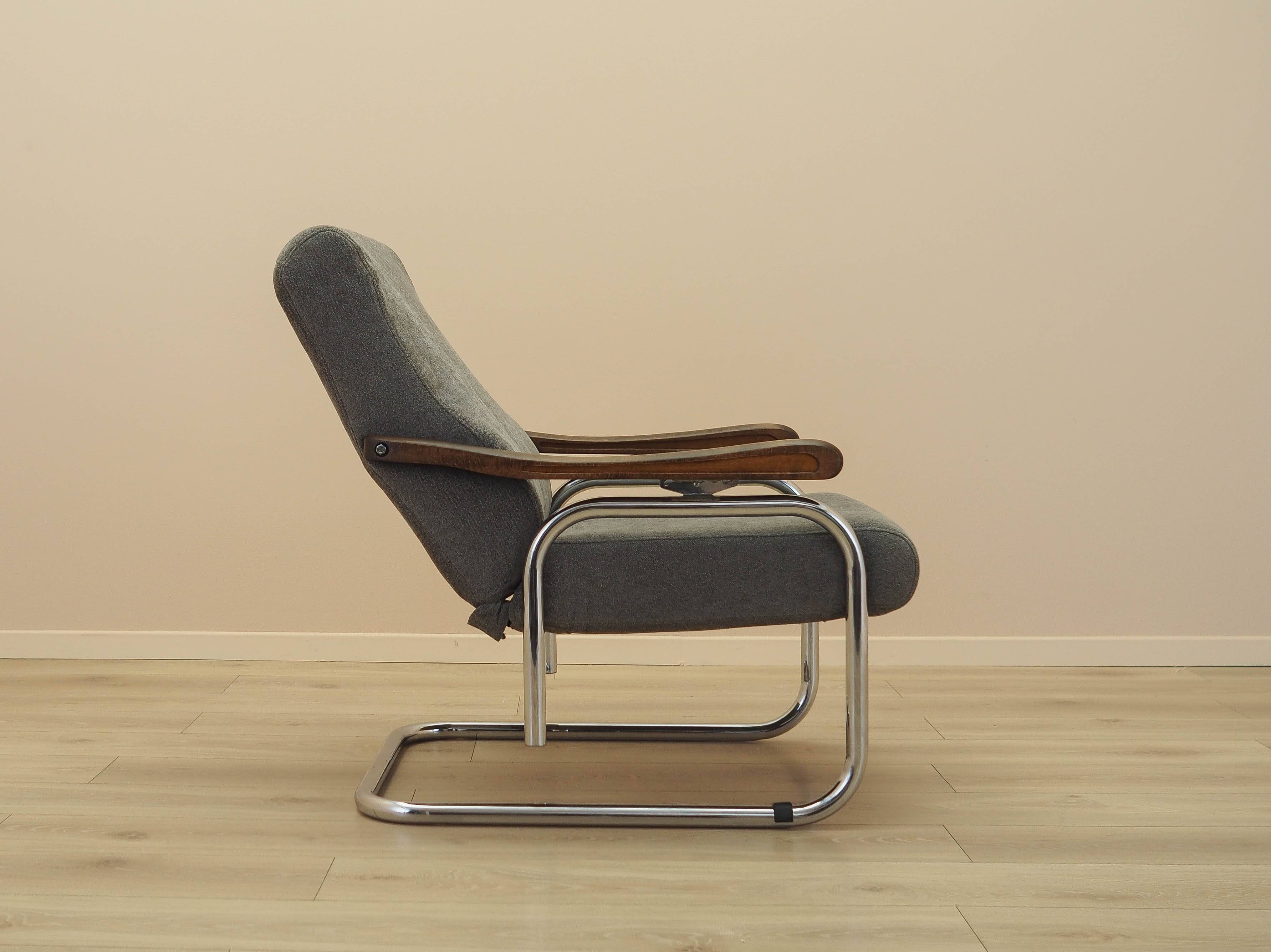 Italian lounge chair with reclining back, 1970s