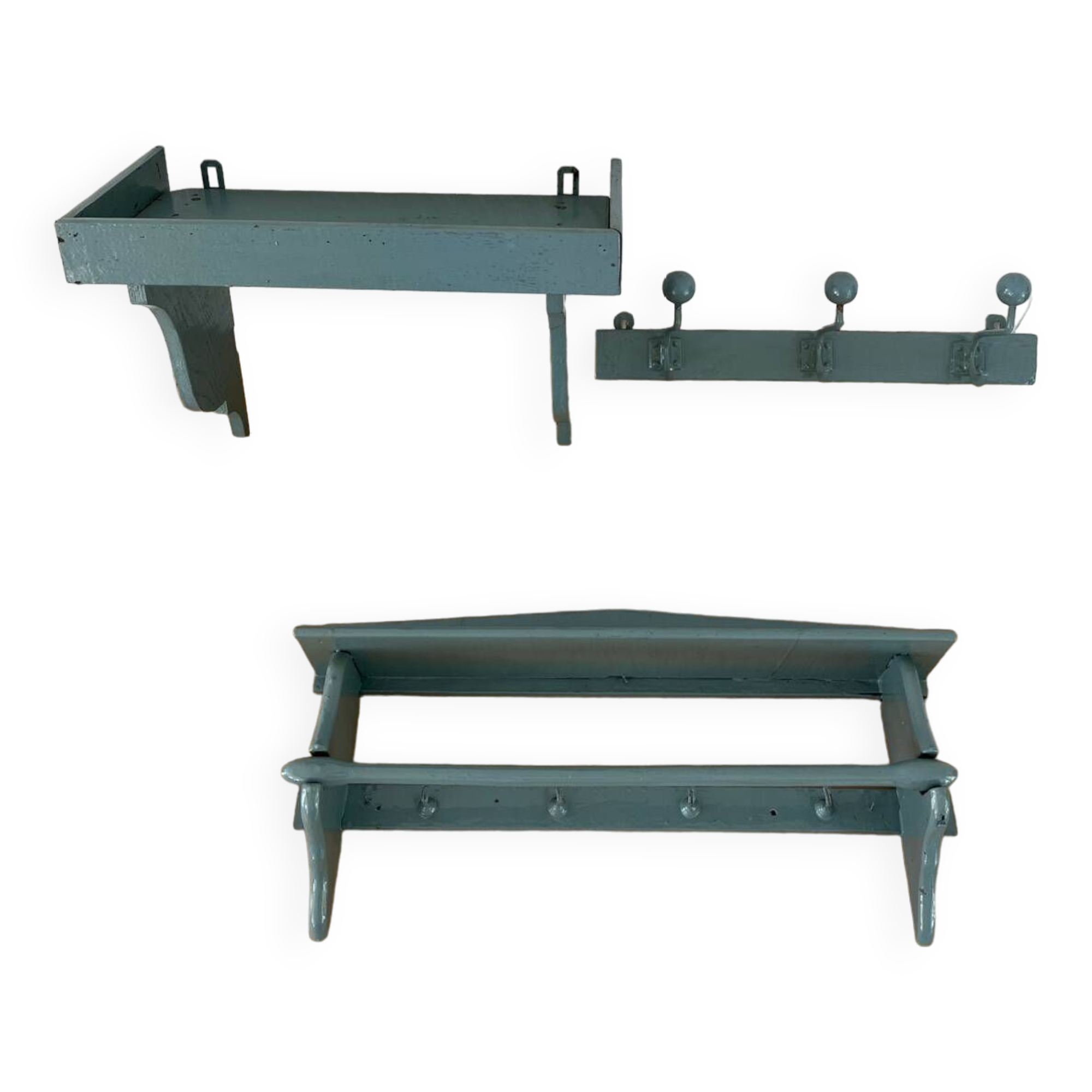 Set of 2 shelves and 1 vintage coat rack