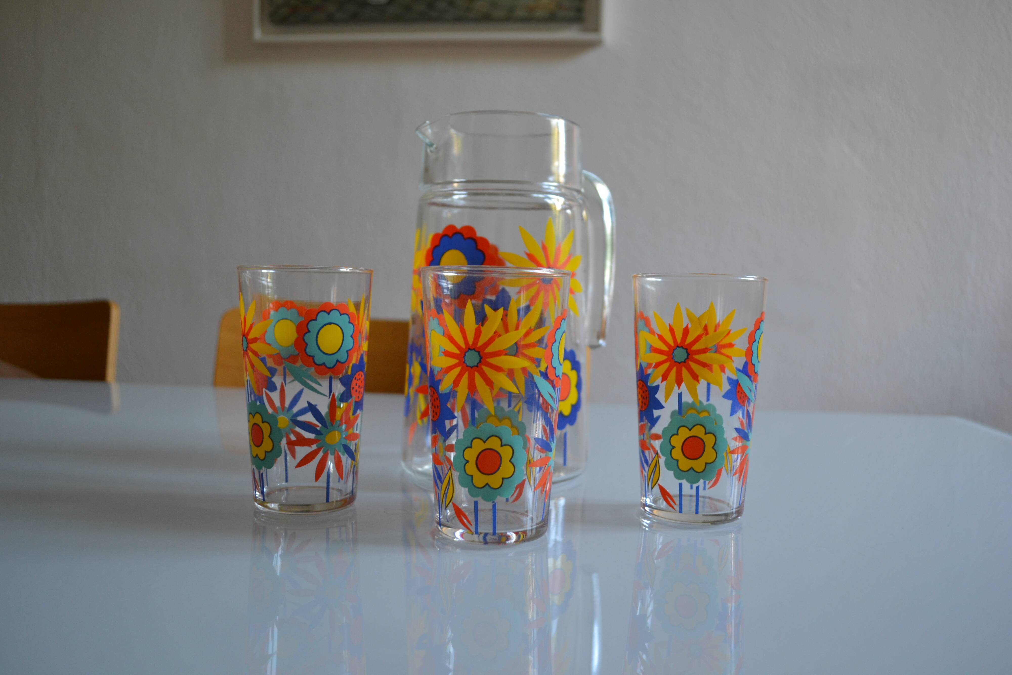 1970s orangeade service with orange flowers, 1 carafe + 3 glasses.