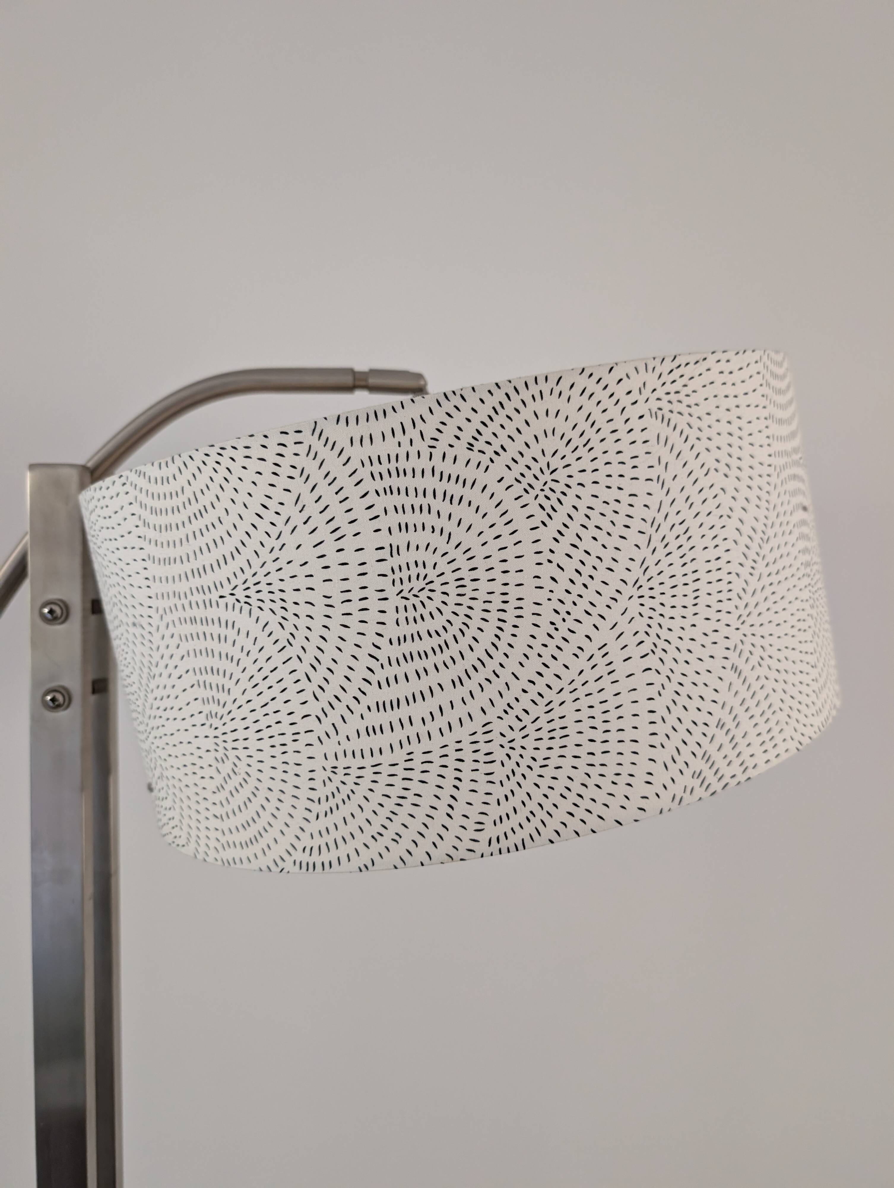 Lampadaire arc pliable