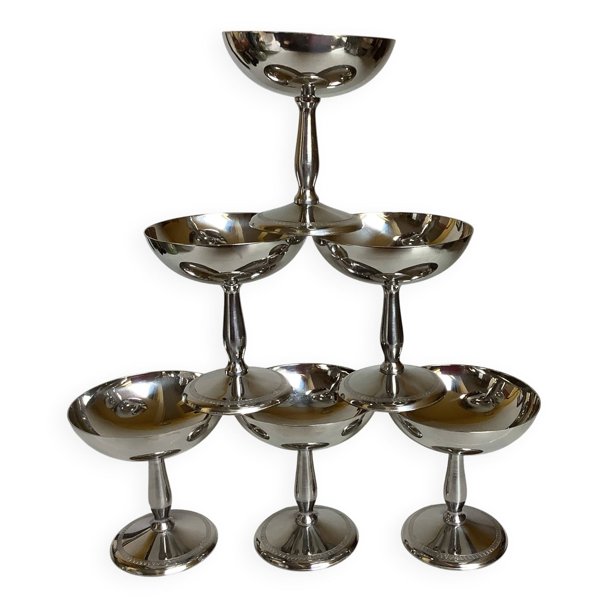 6 footed bowls with a silver metal ice frieze