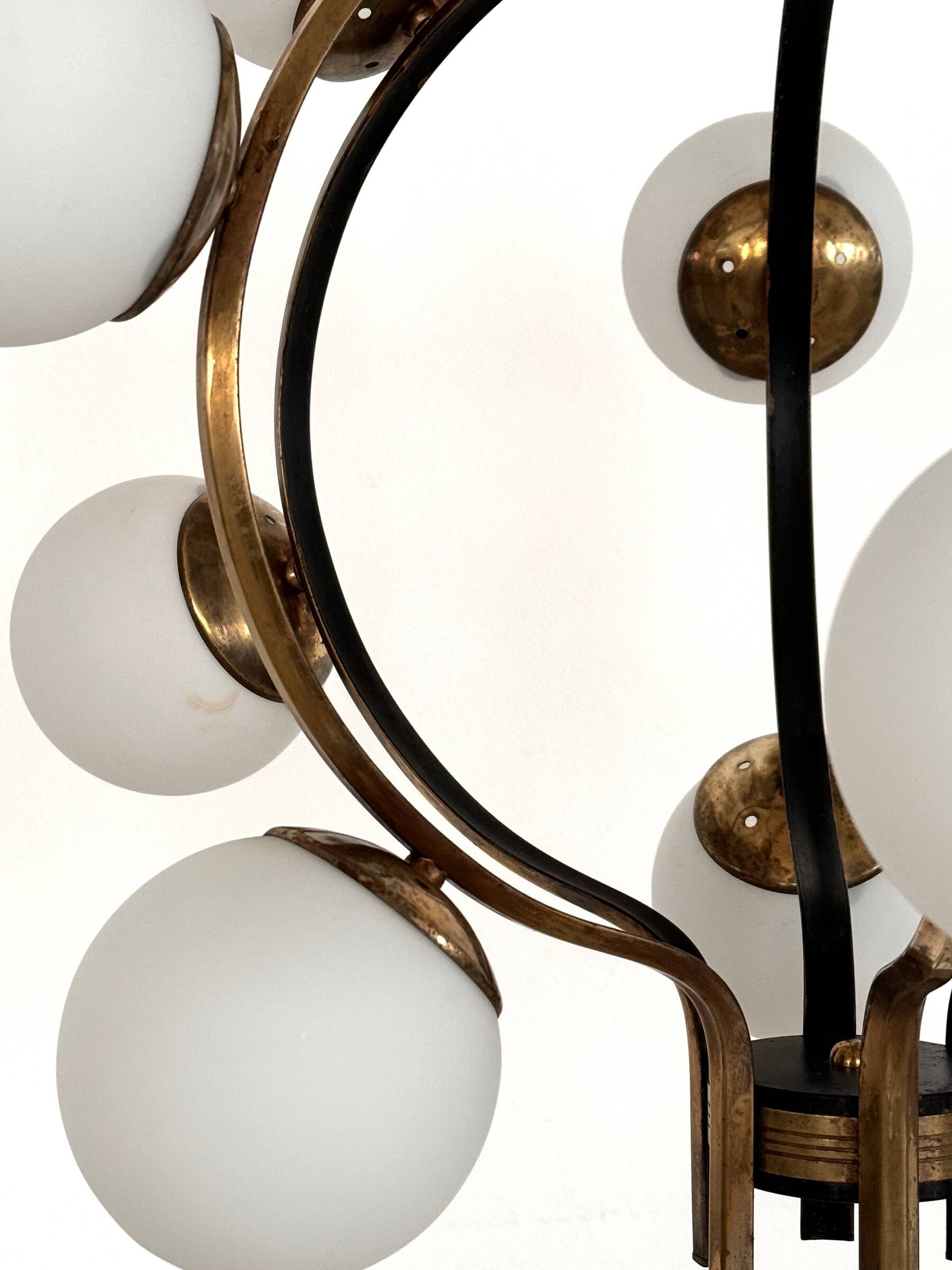 Stilnovo Italian Midcentury Chandelier, Brass & Opaline Glass, 1950s