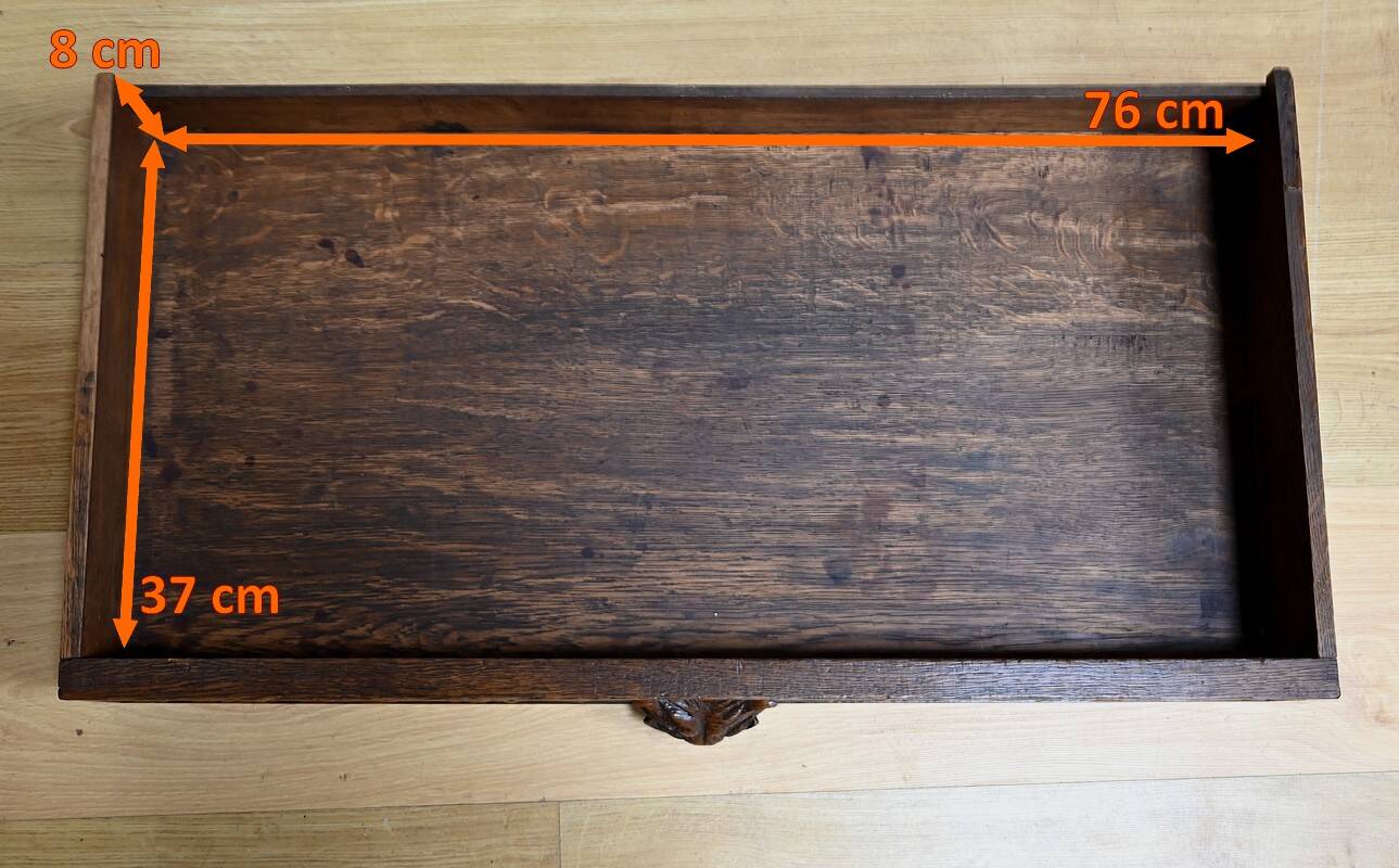 Narrow Oak Display Cabinet, Louis XIII style – Late 19th century