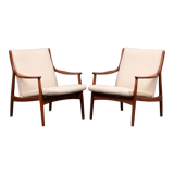 Danish furniture architect. armchair with a teak, rye and seat cushion structure