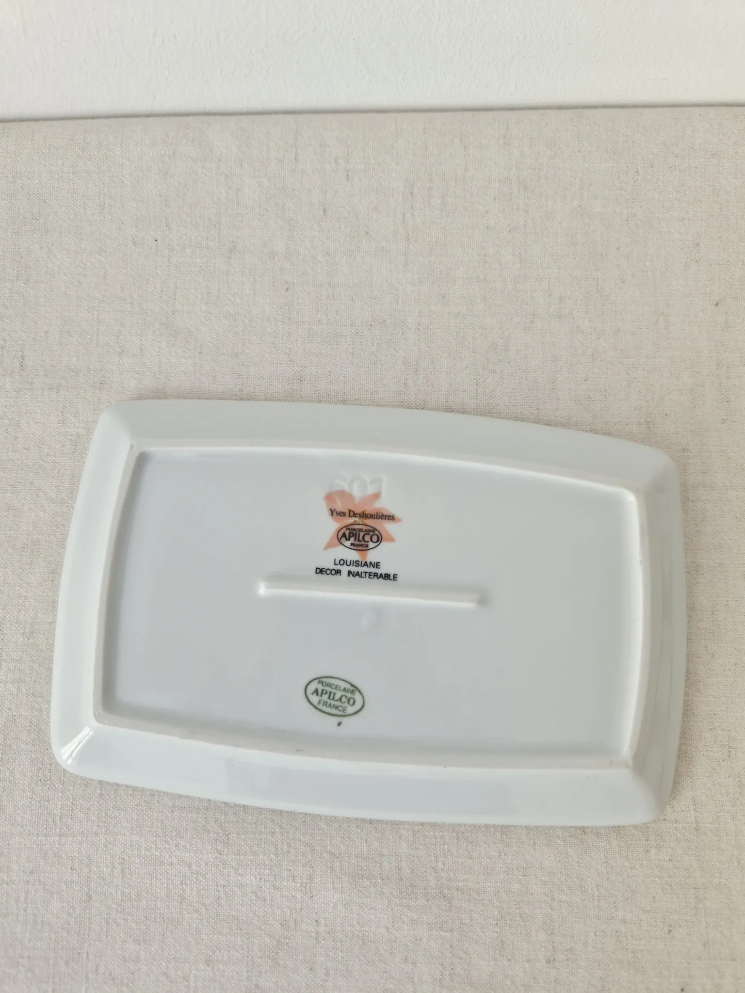 Vintage porcelain butter dish Apilco "Louisiane" - Yves Deshoulieres