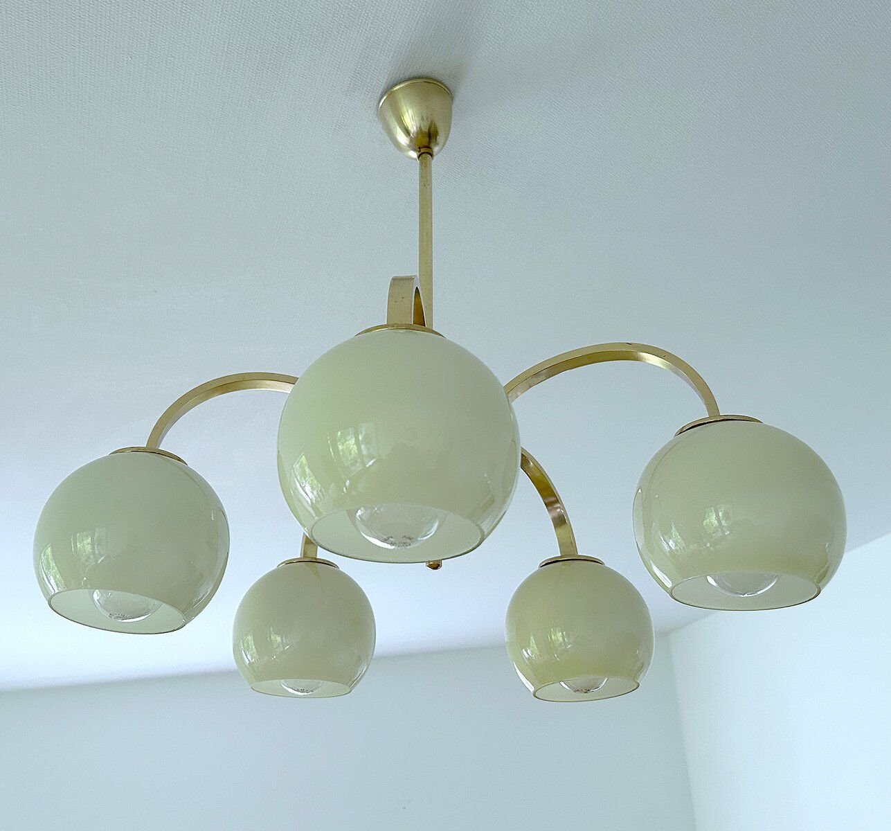 Mid Century Glass Pendant Light, 1950s