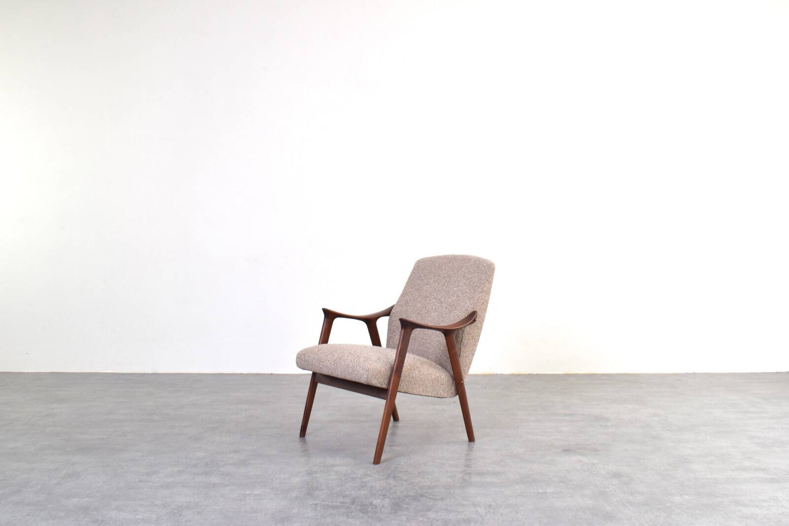 Mid-Century „Tenor” Teak & Boucle Armchair from Møre Lenestolfabrikk, 1960s