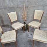 Lot de quatre chaises vintage