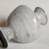 Vase picnic flowers in black sandstone with white enamel