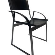 Chaise vintage en cuir et acier noir des années 1970