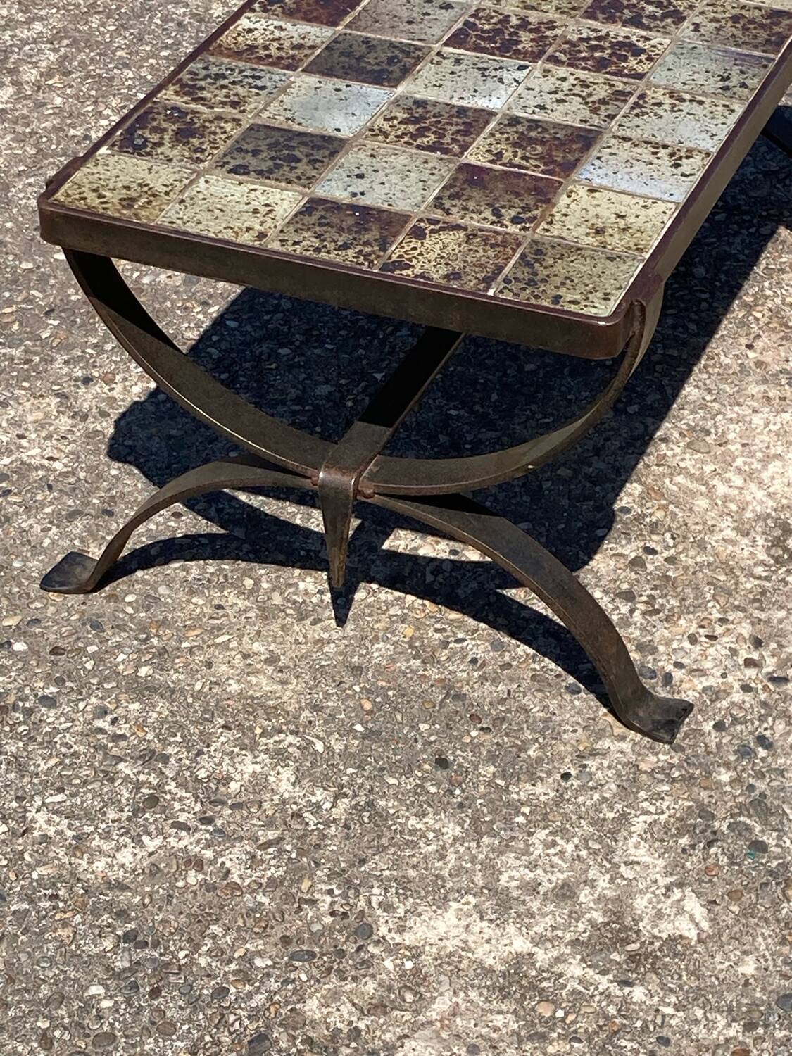 Ceramic coffee table