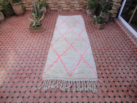Moroccan Beni Ouarain hallway carpet berber 283 x 100
