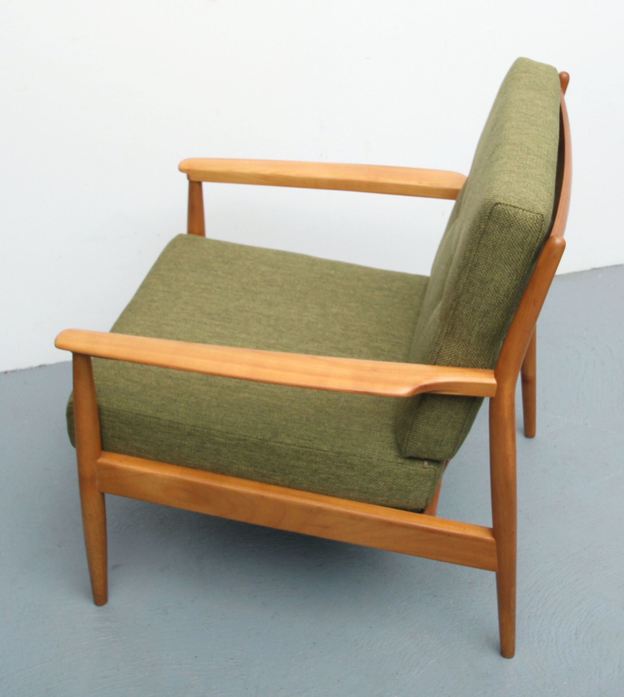 1960s armchair in cherrywood, new cushions in green