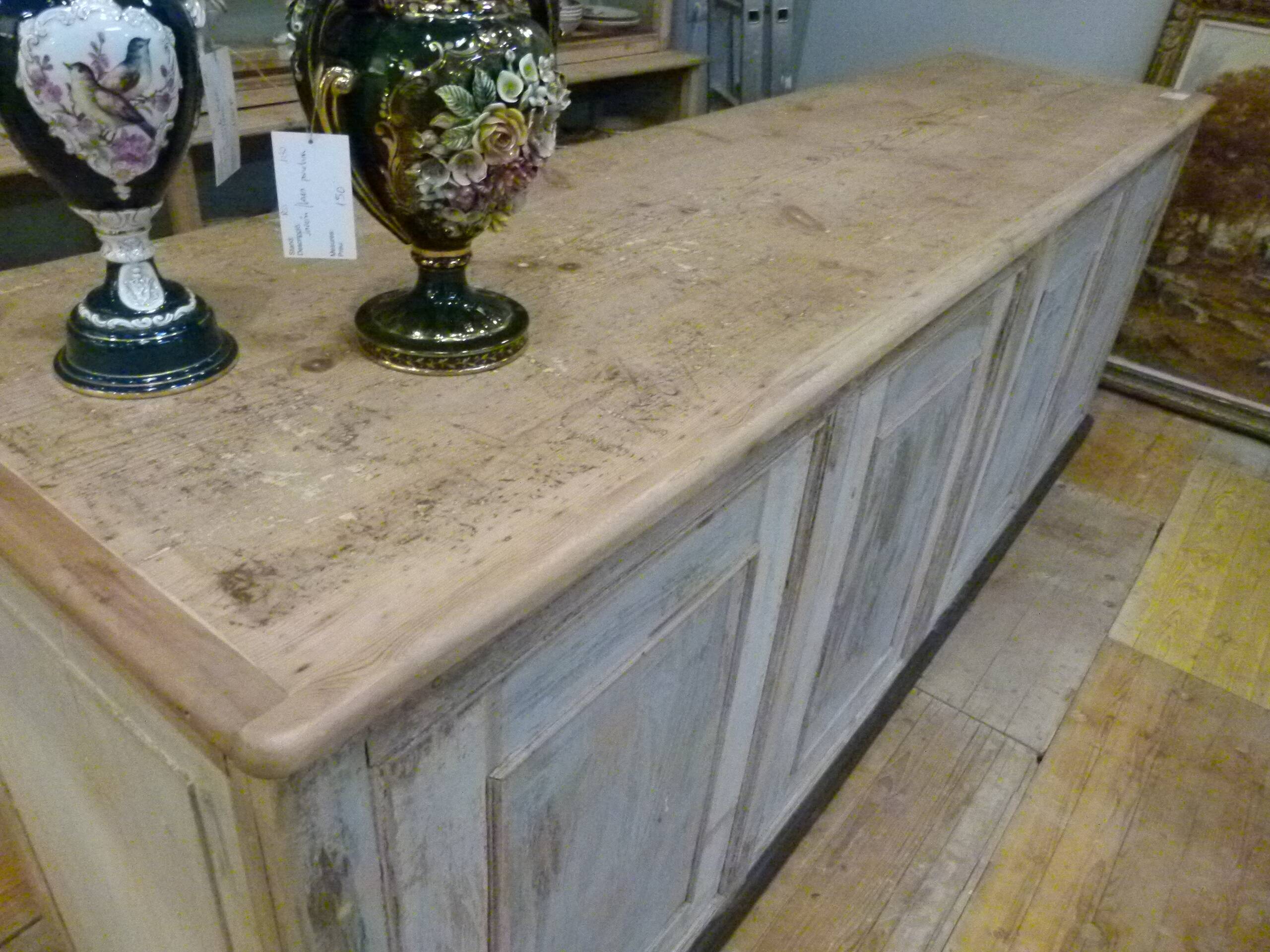 Counter shop 35 drawers