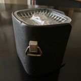 6 individual ashtrays in a leather case
