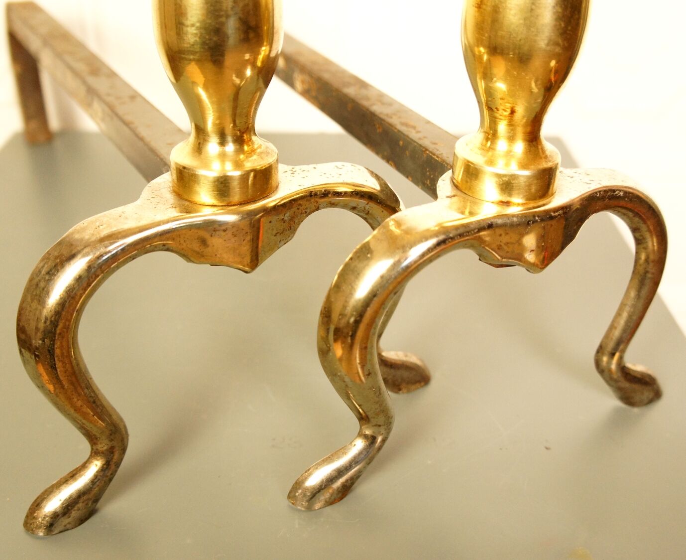 Pair of gilded metal channels