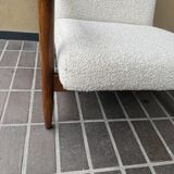 Fauteuil GFM-142, design par Edmund Homa des années 70, bouclé ivoire blanc - 2 pièces disponibles.