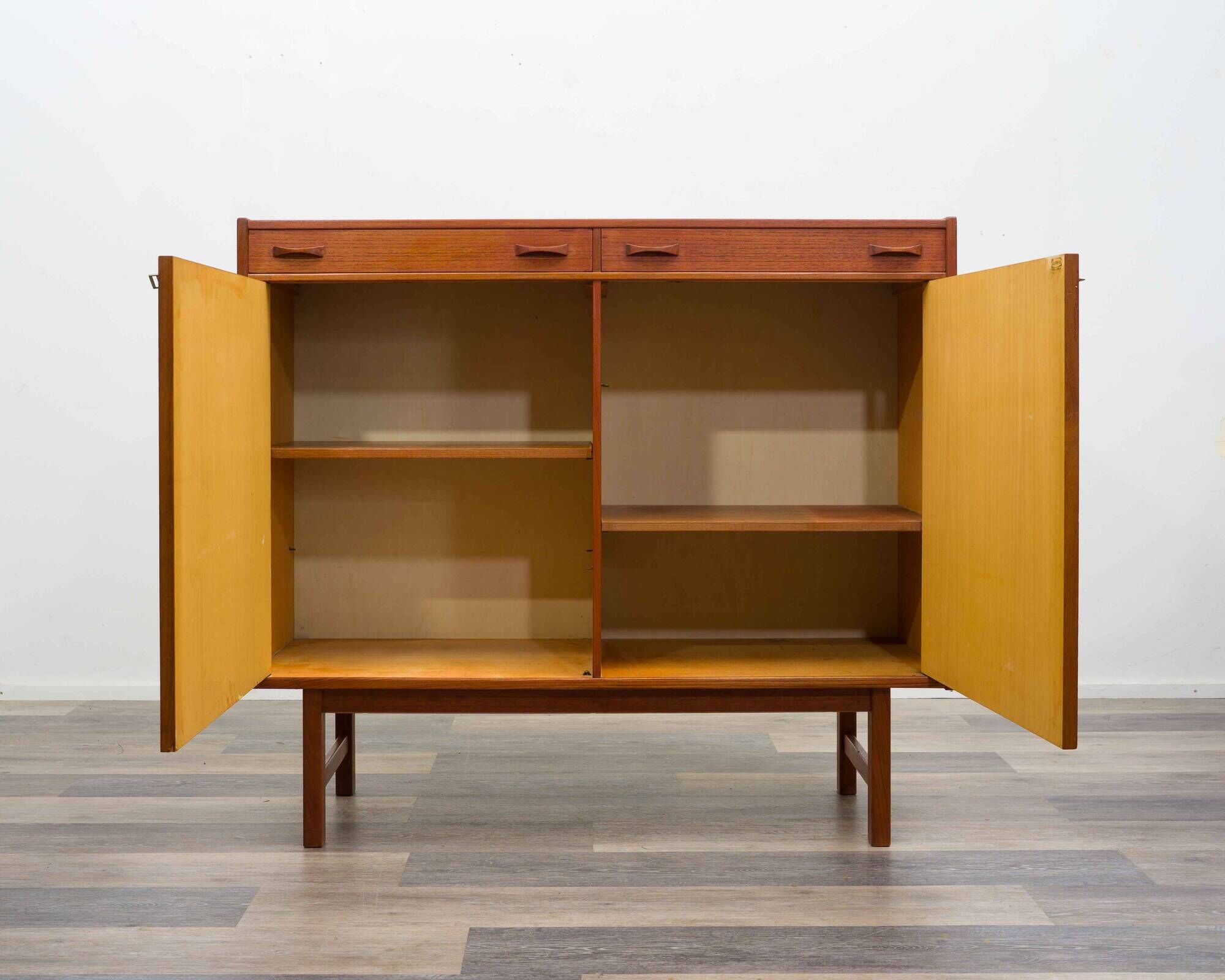 High teak sideboard from the 1960s. Manufacturer: Ulferts, Tibro Sweden, rest