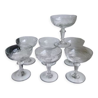 Lot de 7 coupes à champagne en cristal années 30-40