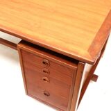 Grand bureau de direction vintage de conception danoise fabriqué dans les années 1960
