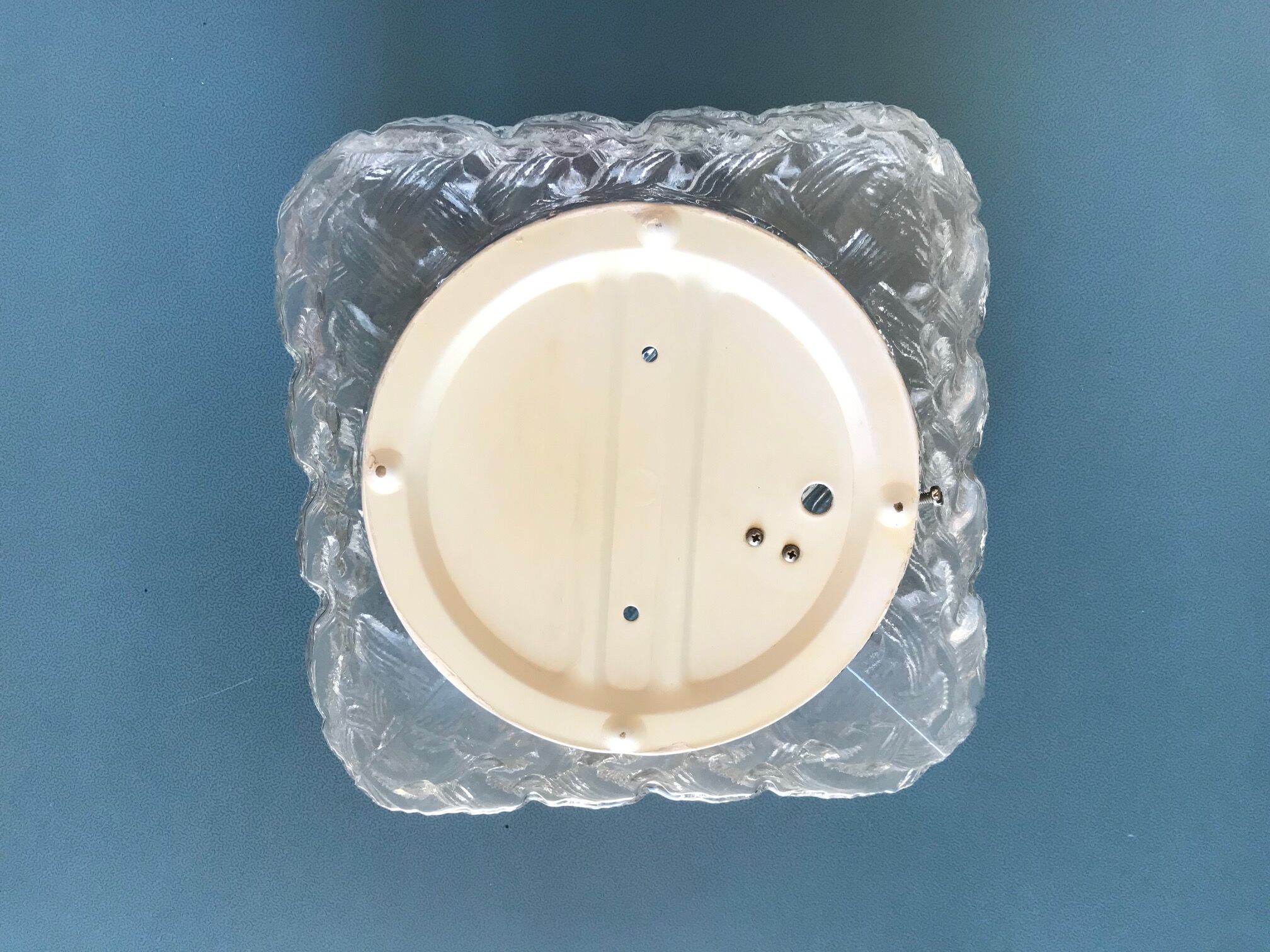 Square ceiling lamp in molded glass