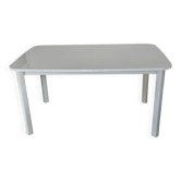 Glossy white table for dining room with white metal legs, in very good condition.